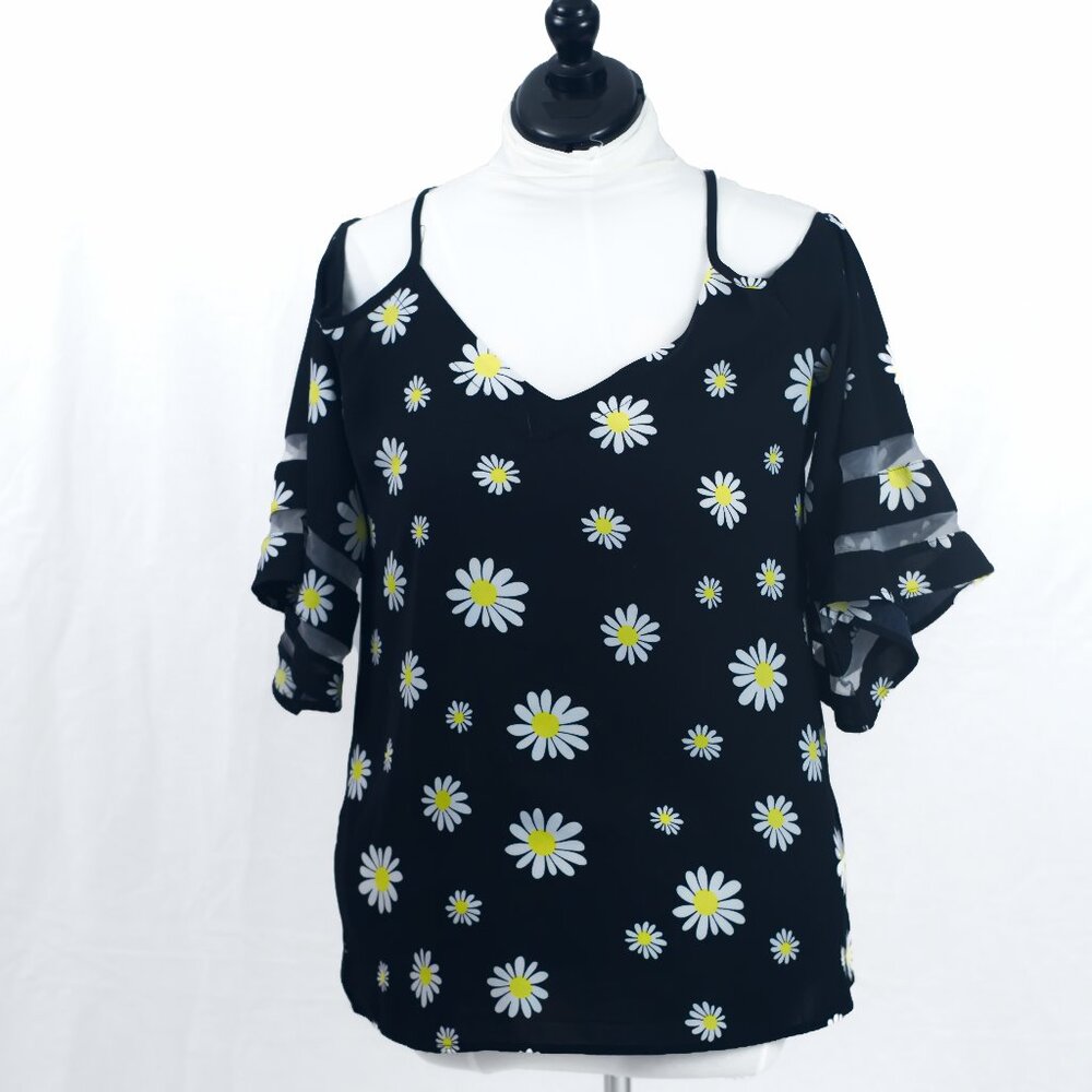 Cold Shoulder Flower Blouse
